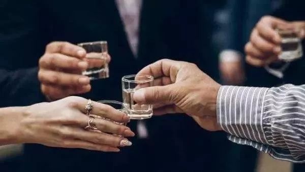 泵閥人背后的真實(shí)人生！此文看哭10000+老板!-