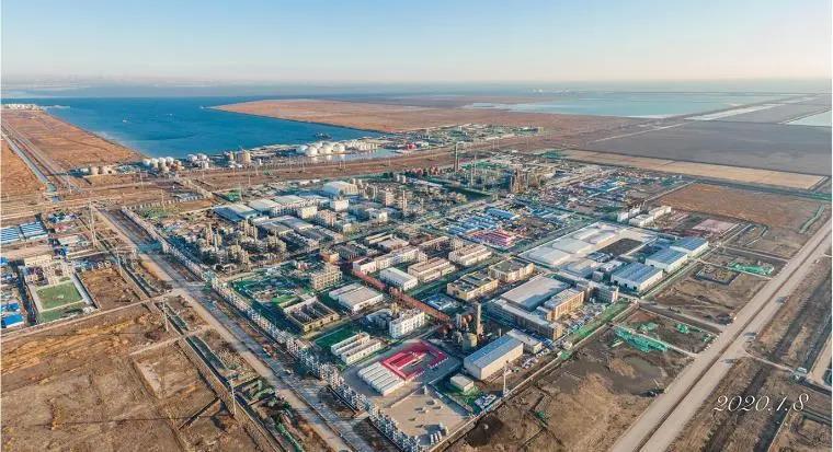 多個(gè)百億級超大項(xiàng)目按下快進(jìn)鍵，天津南港工業(yè)區(qū)唱響春天進(jìn)行曲-