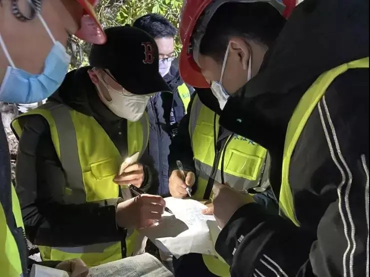 漢水連浦江 方艙筑方舟 | 上海市政總院582分鐘沖刺設計武漢長江新城方艙醫(yī)院- 漢水連浦江 方艙筑方舟 | 上海市政總院582分鐘沖刺設計武漢長江新城方艙醫(yī)院-